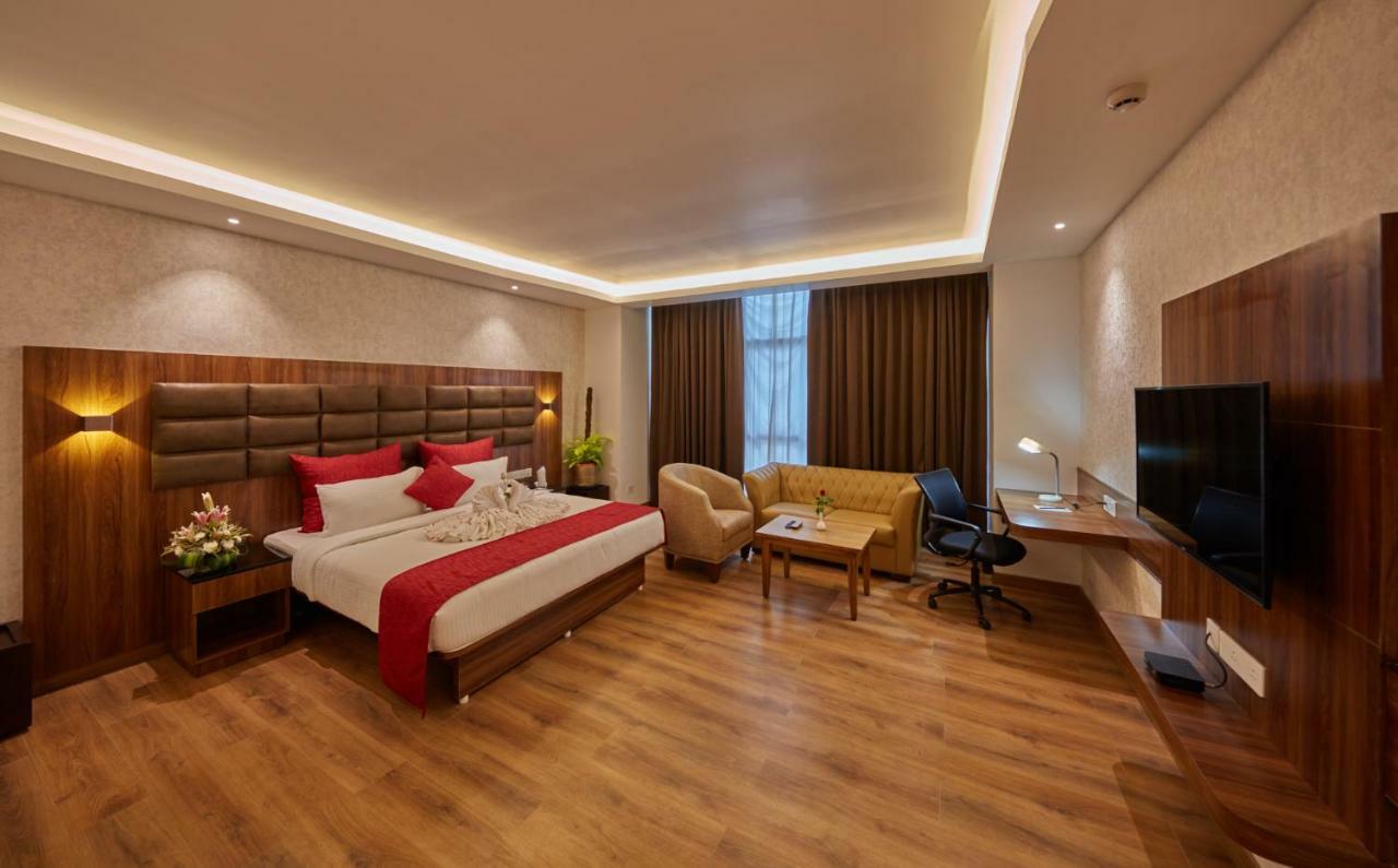 Shivas Galaxy Hotel Devanahalli Экстерьер фото